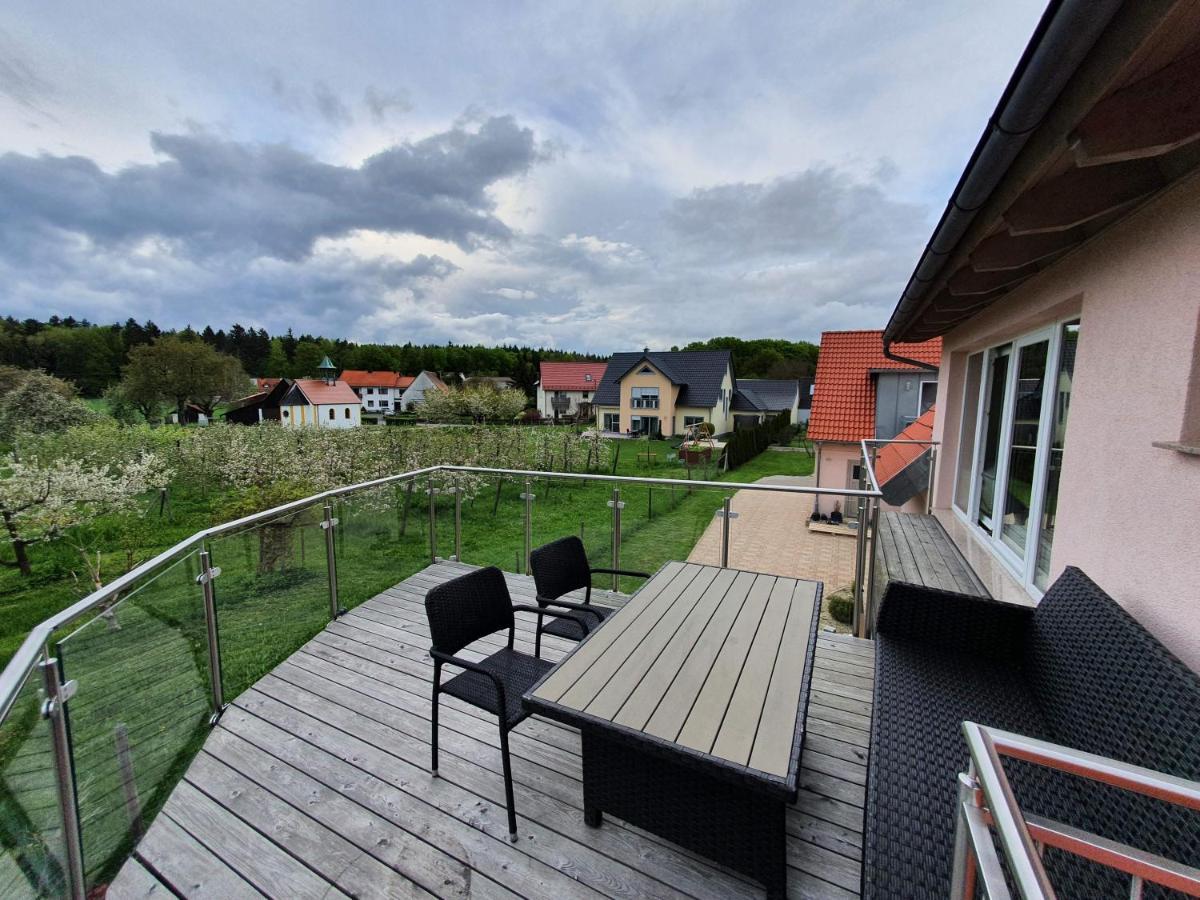 Pension Am Kirschgarten Гёсвайнштайн Экстерьер фото