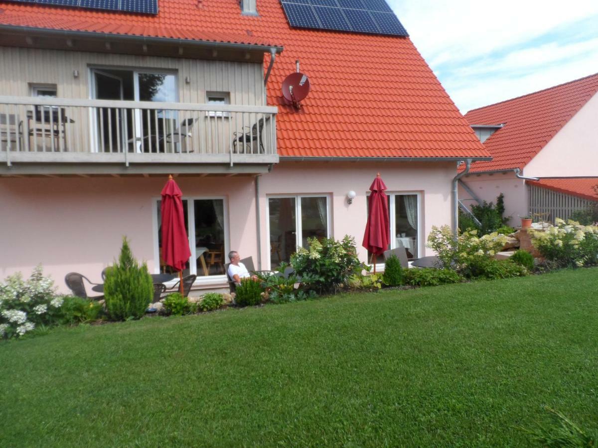 Pension Am Kirschgarten Гёсвайнштайн Экстерьер фото